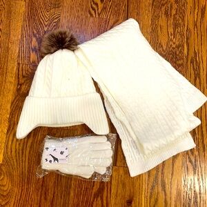 FENELY hat, glove and scarf set